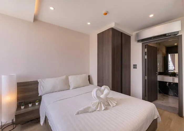 Luxury Thonglor Sqmt40 1bed 1living Gympoolnetflix Banguecoque