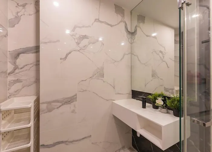 Luxury Thonglor Sqmt40 1bed 1living Gympoolnetflix