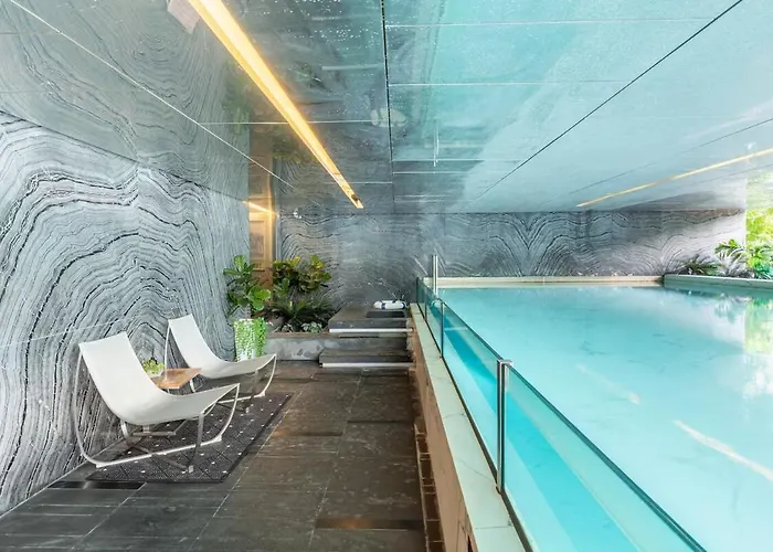 Luxury Thonglor Sqmt40 1bed 1living Gympoolnetflix *