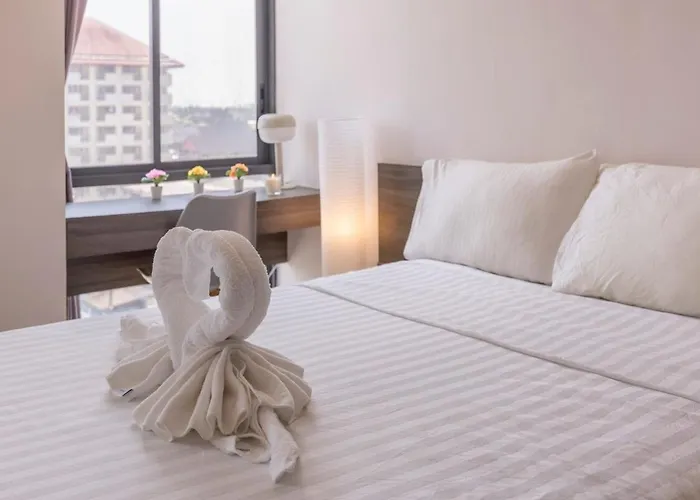 Luxury Thonglor Sqmt40 1bed 1living Gympoolnetflix Banguecoque
